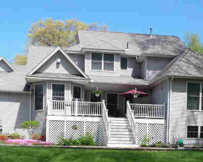Custom Decks and Porches by RJM Carpentry